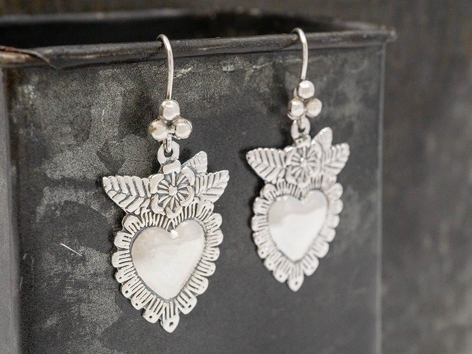 Milagro Heart w/ Flower Earring on Hook