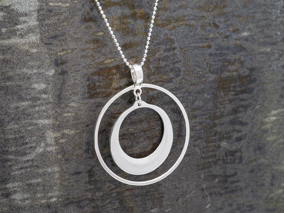 Hanging Circle Pendant