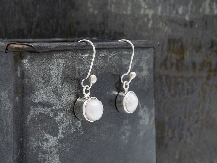 Simple Pearl Earring on Hook