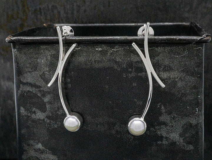 Double Arc Earring w/ Pearl