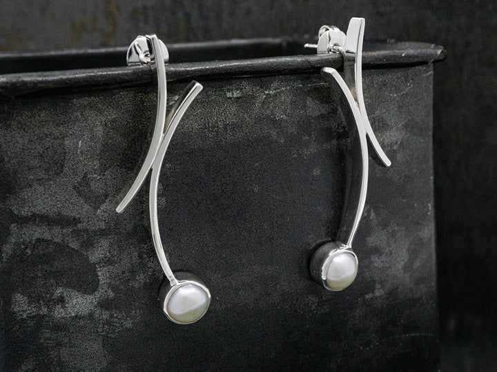 Double Arc Earring w/ Pearl