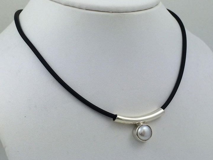Pearl on Black Jelly Necklace