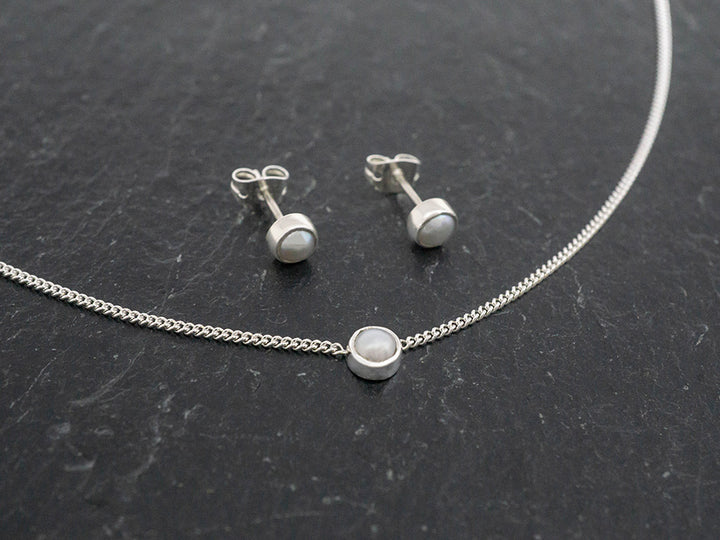 Petite White Pearl Cabochon Necklace