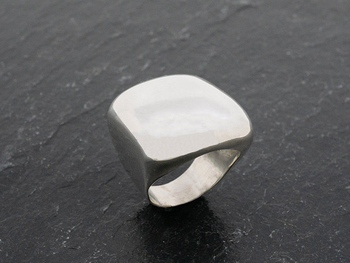 Signet Ring