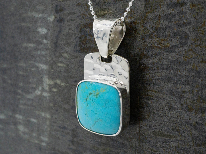 Turquoise Cuadrado Pendant