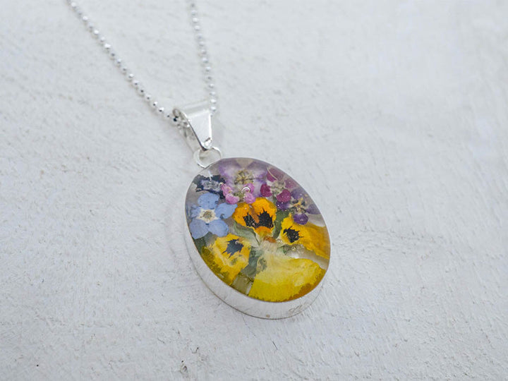 Primavera Necklace, Medium Oval