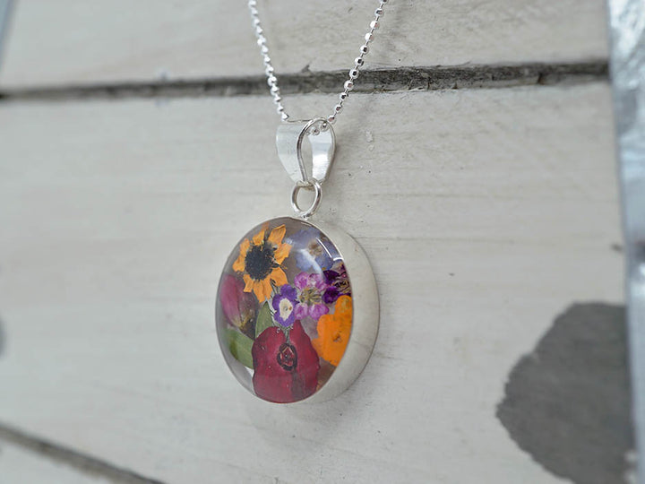 Primavera Necklace, Medium Round