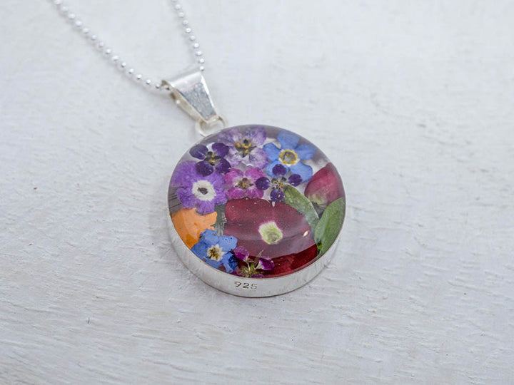 Primavera Necklace, Medium Round