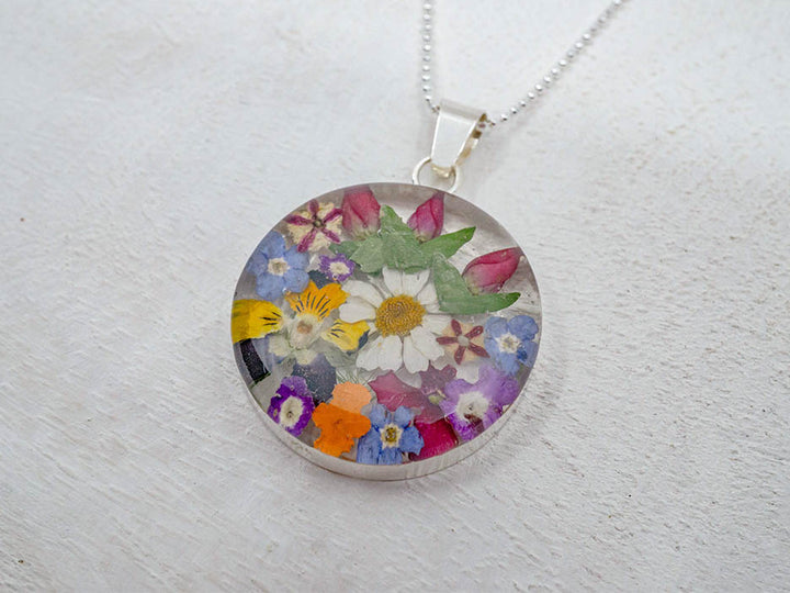 Primavera Necklace, Large Round