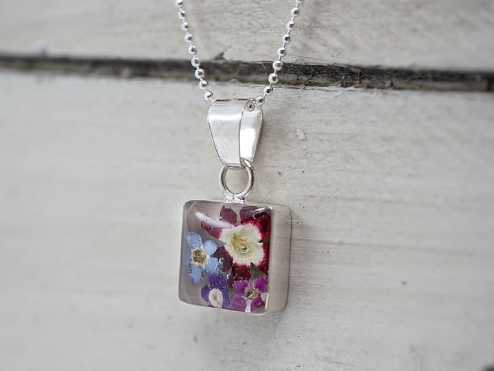 Primavera Necklace, Small Square