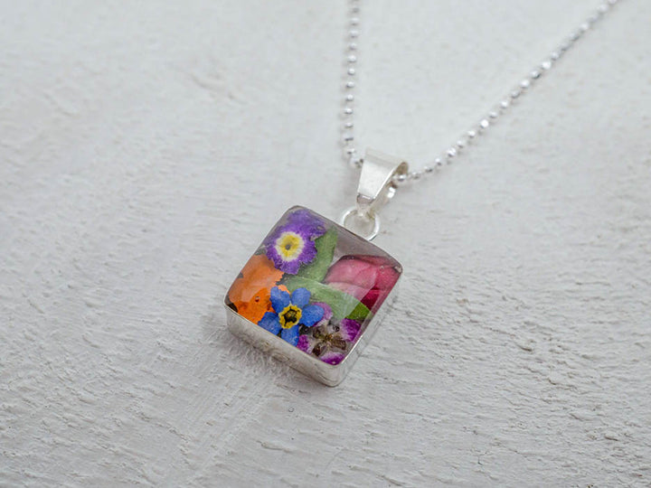 Primavera Necklace, Small Square