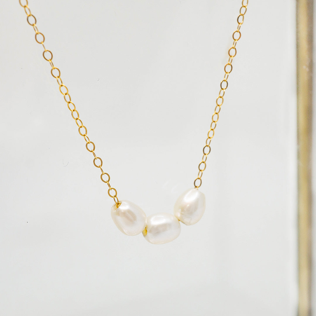 stone　ローズ　３個 Swarovski Stone Rose Gold Plated Necklace In Pink/rose Gold