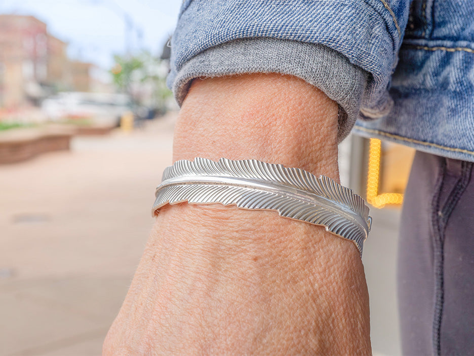 Feather Cuff – Corazon Sterling Silver from Taxco