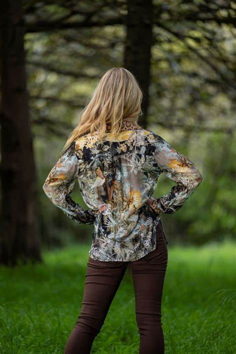 C1164 Jungle Print Blouse