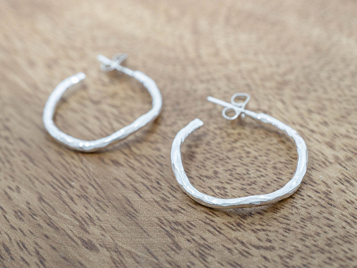Wavy Hammered Hoops