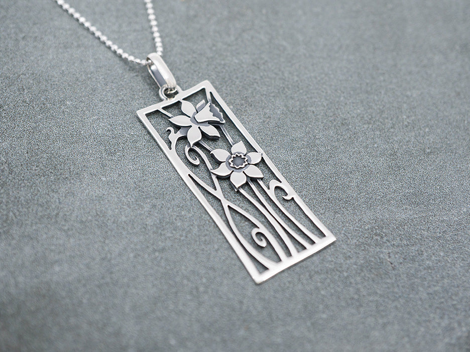 Daffodils Pendant