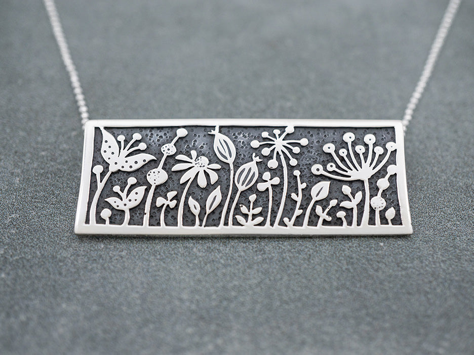 Flower Garden Landscape Pendant