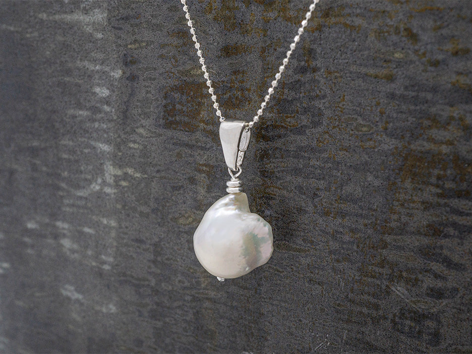 Baroque Pearl Pendant