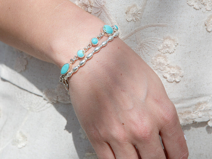 Elegant Turquoise Linked Bracelet