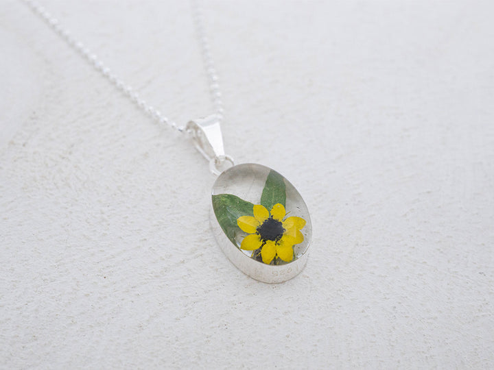 Primavera Sunflower Necklace, Small Oval