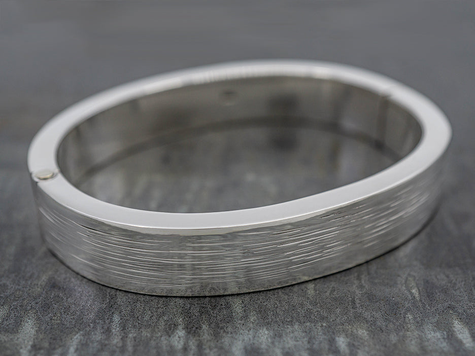 Hinged Oval Bangle w/ Raked Finish