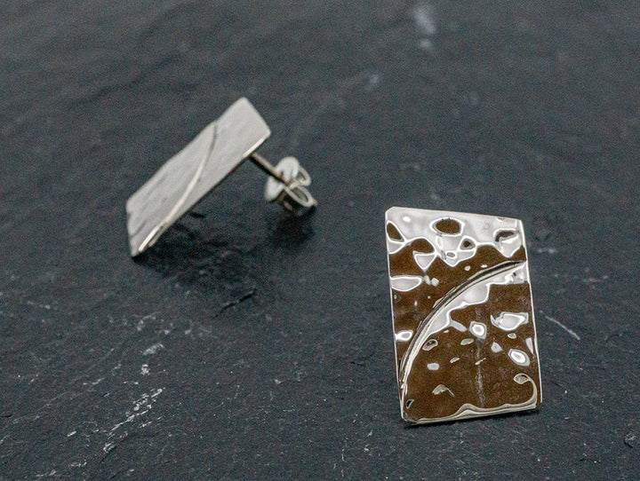 Hammered Puzzle Earring on Post