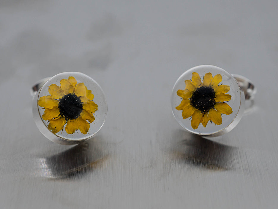 Primavera Sunflower Earring, Small Round on Post