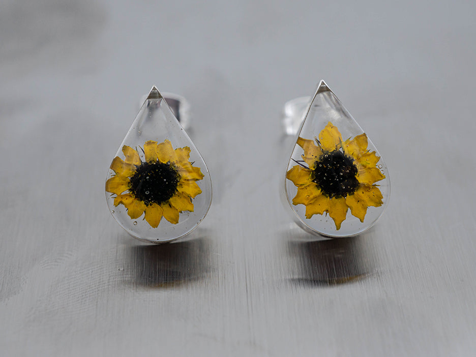 Primavera Sunflower Earring, Small Teardrop on Post