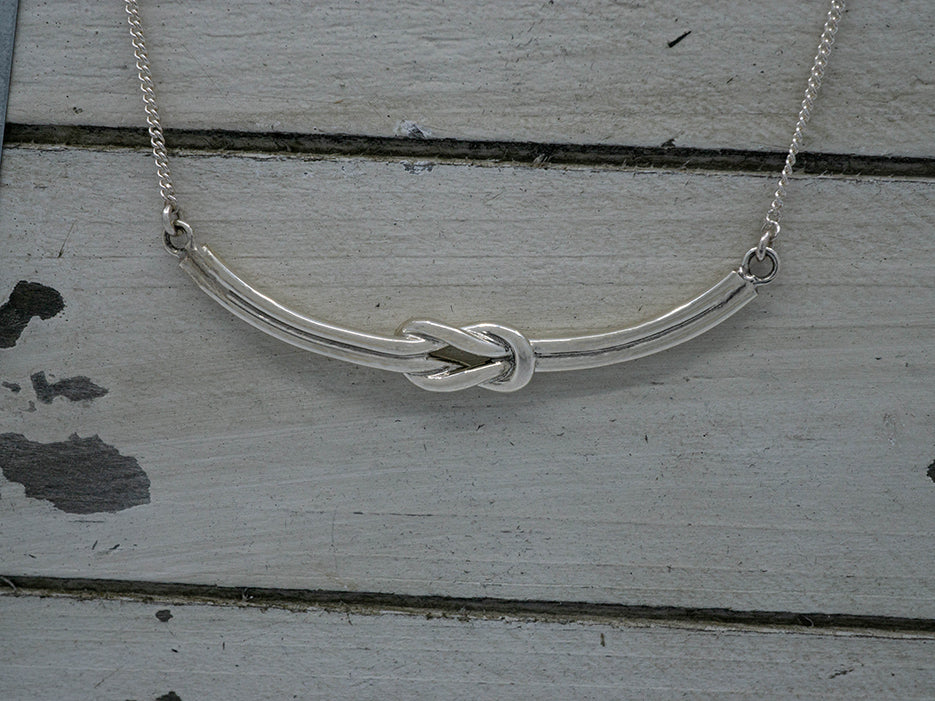 Love Knot Necklace 925 Sterling Silver Celtic Amulet Heart Pendant
