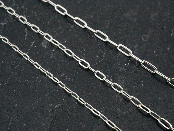 Light Paperclip Chain