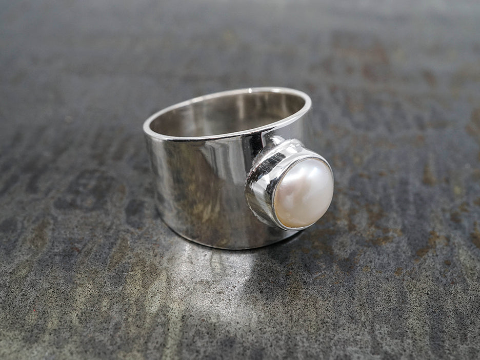 Modern Wide Band Pearl Ring