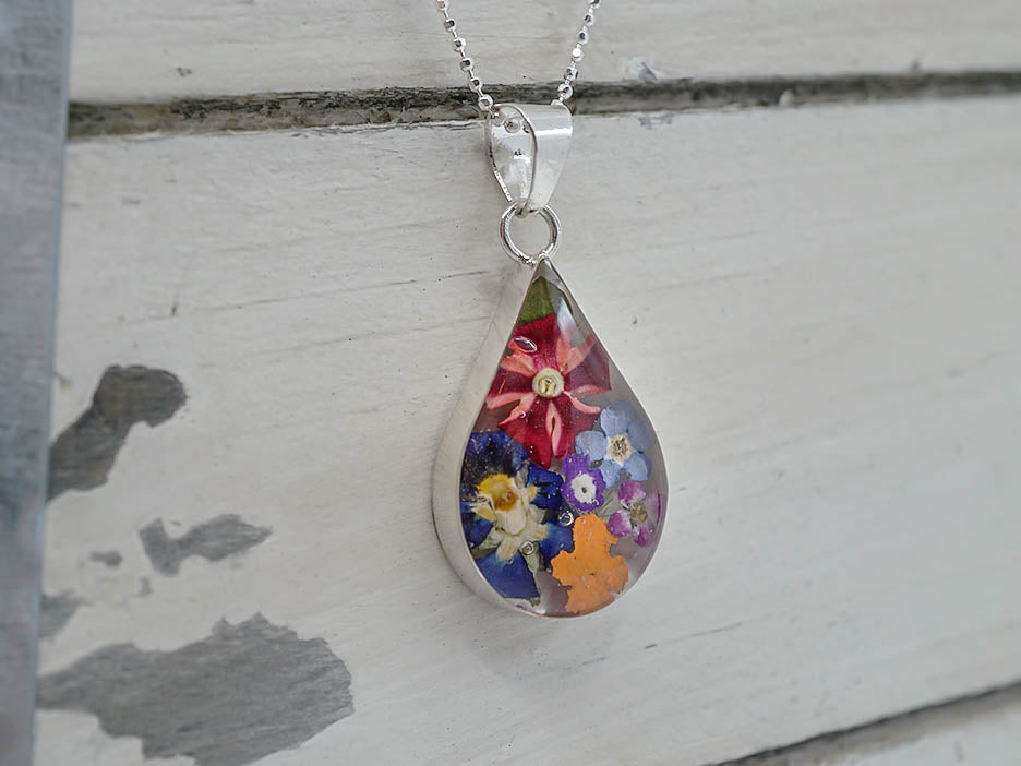 Primavera Necklace, Medium Teardrop