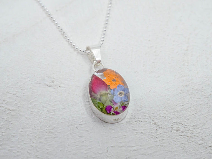 Primavera Necklace, Small Oval