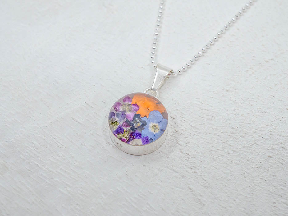 Primavera Necklace, Small Round