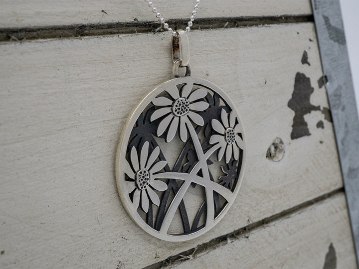 Annabel's Daisy Pendant